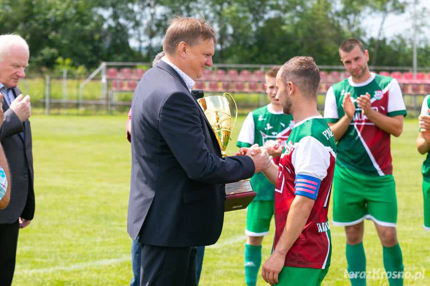 Partyzant MAL-BUD 1 Targowiska - Iwonka Iwonicz 4:0 