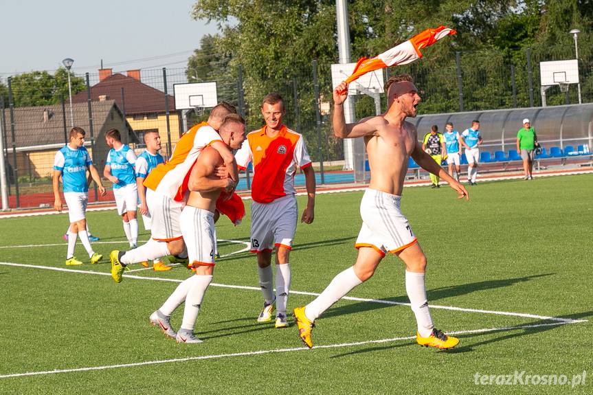 Orzeł Faliszówka zdobył Puchar Wójta Gminy Chorkówka