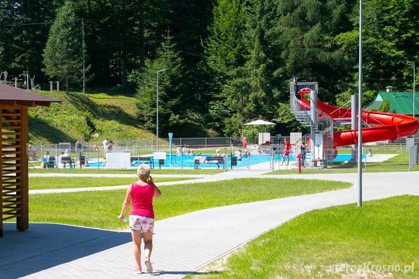 To historyczna chwila. Basen w Iwoniczu-Zdroju otwarty!