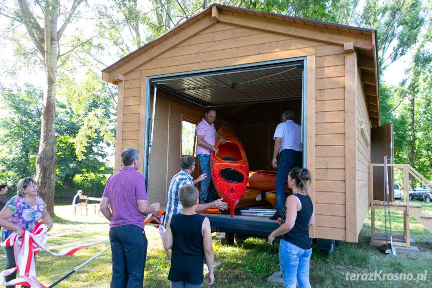 Domek kajakowy stanął w Wojkówce