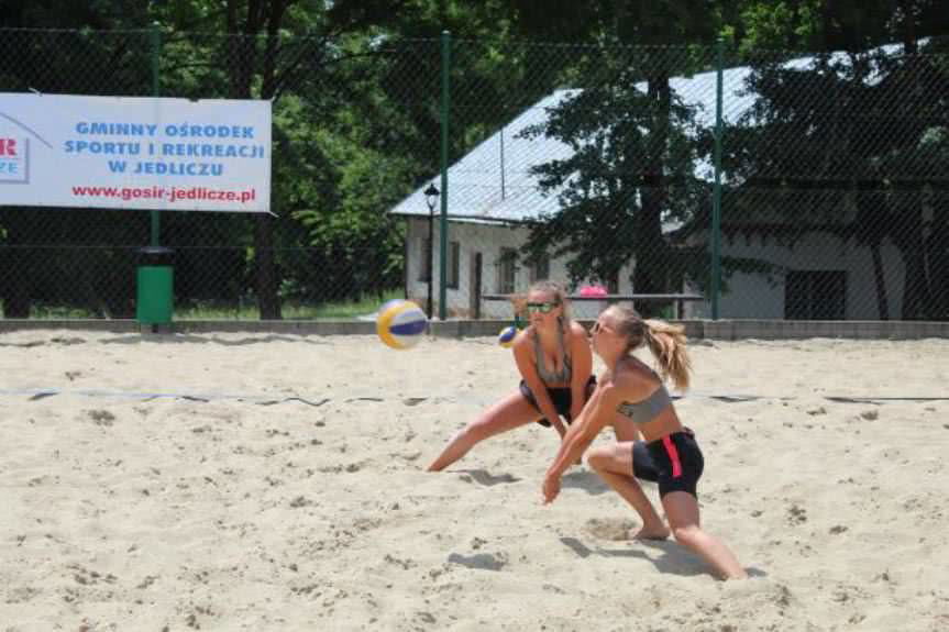 Sportowe wakacje z GOSiR-em Jedlicze 