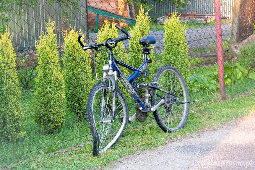 Zderzenie dwóch rowerów, ranna kobieta