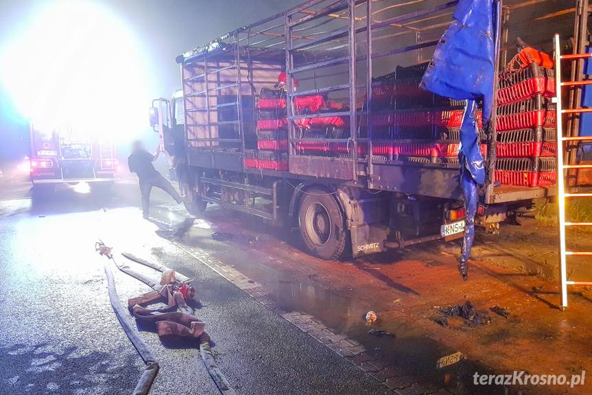 REGION. Pożar ciężarówki z drobiem
