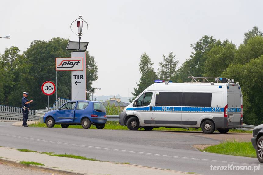 Zderzenie samochodów w Jedliczu