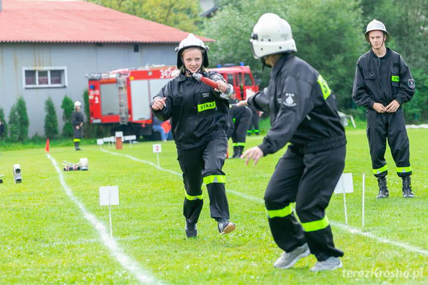 Międzygminne zawody sportowo - pożarnicze w Lubatowej