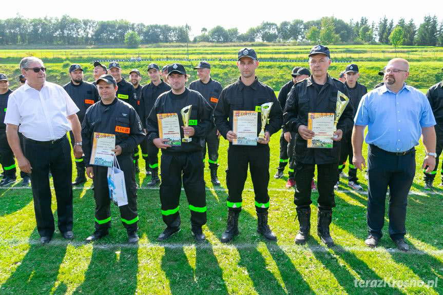 Międzygminne zawody sportowo - pożarnicze w Lubatowej