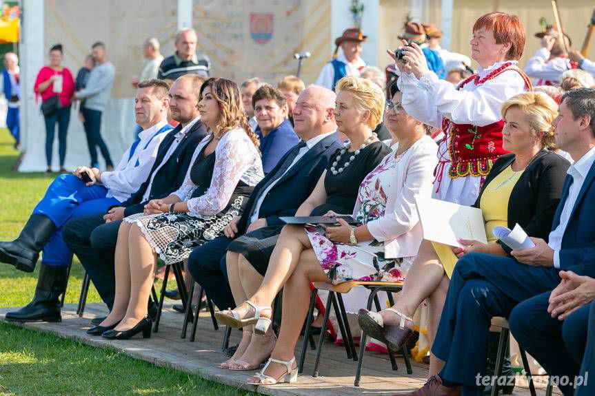 Dożynki gminne w Rogach 