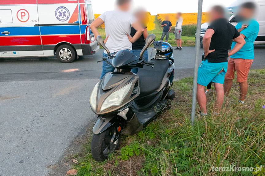 Zderzenie samochodu ze skuterem w Ladzinie