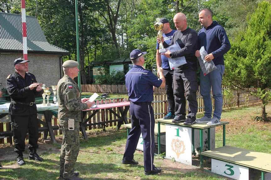 Krośnieńscy policjanci najlepszymi strzelcami w województwie