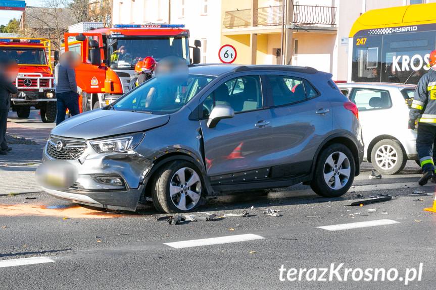 Kolizja trzech samochodów w Łężanach
