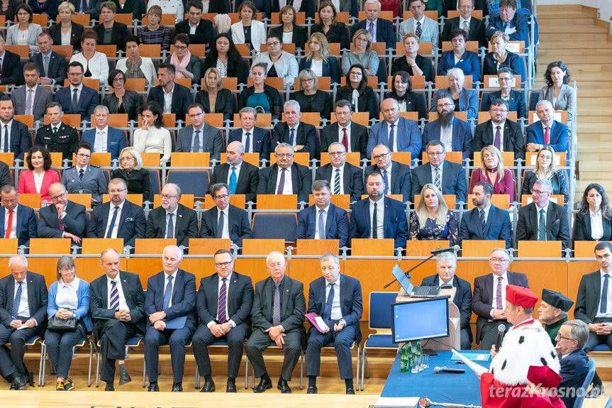 Studenci PWSZ Krosno zainaugurowali nowy rok akademicki