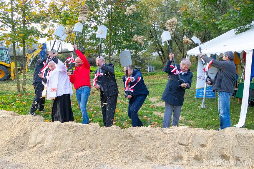 Łopaty wbite. Rusza budowa mostu na Wisłoku w Wojkówce