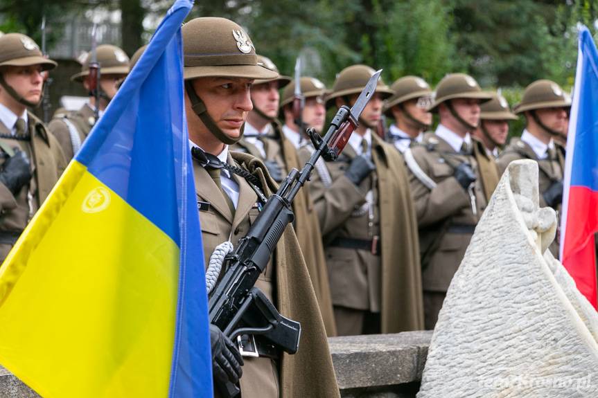 Obchody 75. Rocznicy Bitwy Karpacko - Dukielskiej w Dukli