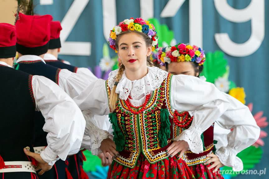 Dzień Edukacji Narodowej i sportowe podsumowanie roku w powiecie krośnieńskim