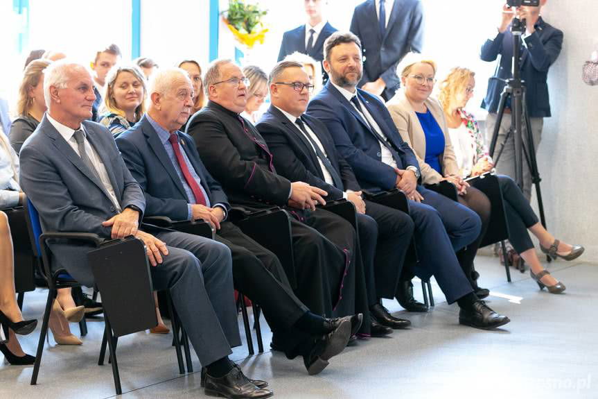 Nowy sztandar dla "Mechanika"