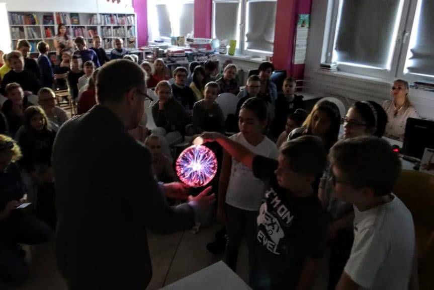 Jak zostać władcą piorunów? Spotkania dzieci z Marcinem Koziołem