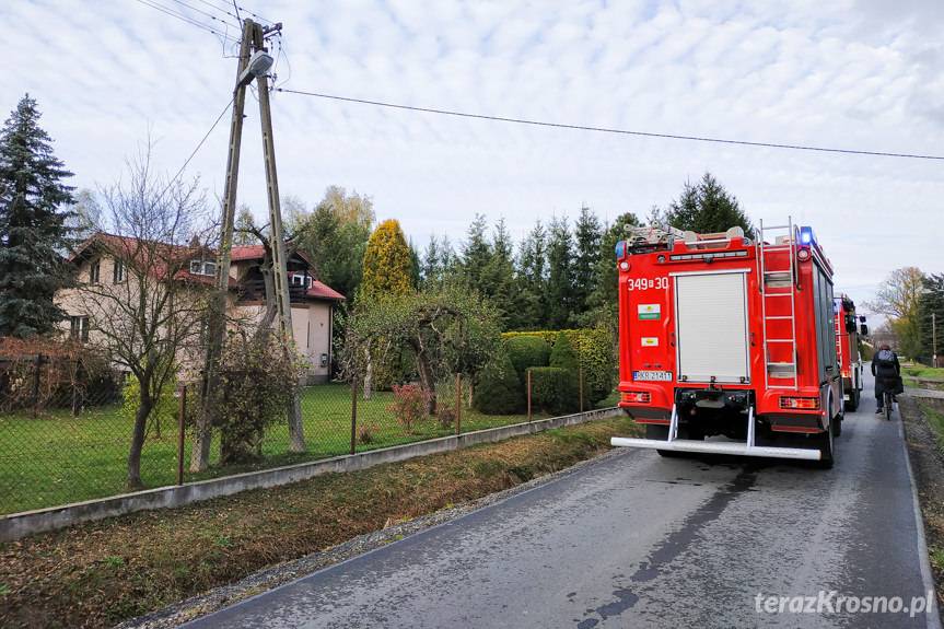 Pożar w budynku gospodarczym w Moderówce i Krośnie
