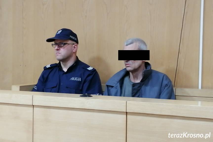 Ciosy nożem w trakcie libacji w Iwoniczu