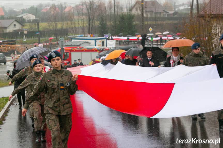 200 metrowa flaga na 101 rocznicę Odzyskania Niepodległości
