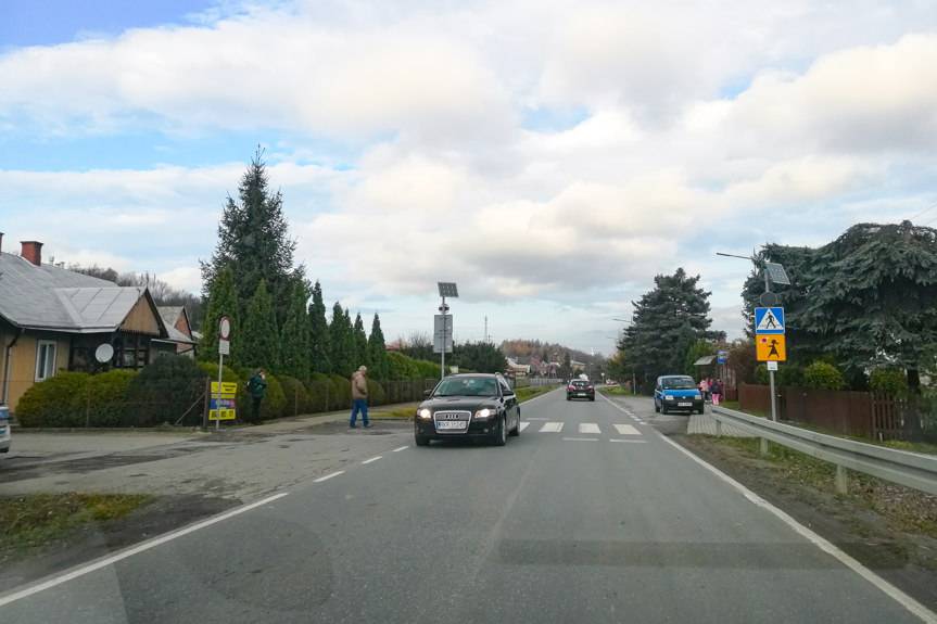 9-latka potrącona na przejściu dla pieszych w Posadzie Górnej