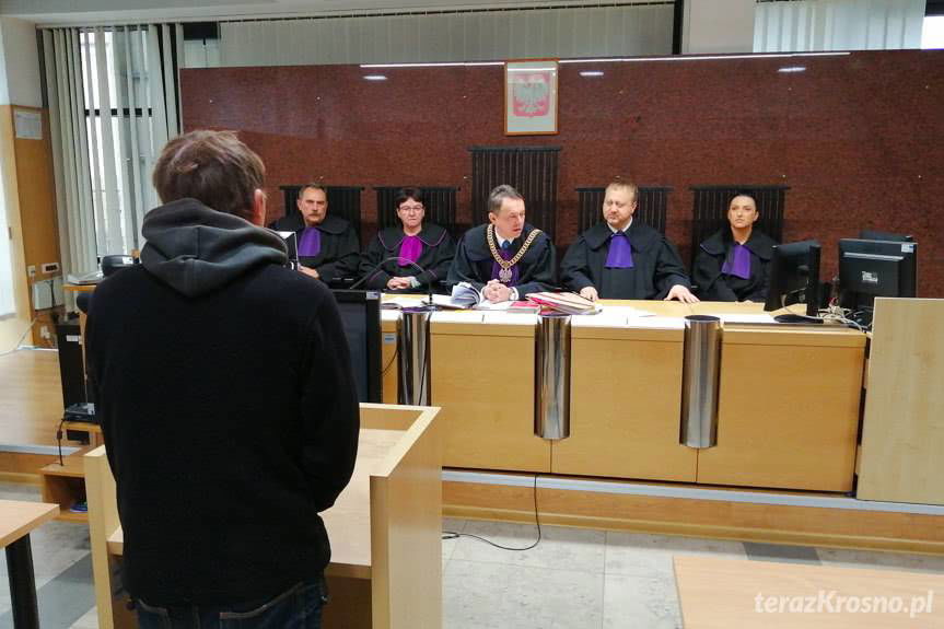 Usiłowanie zabójstwa w Iwoniczu - zeznawali biegli