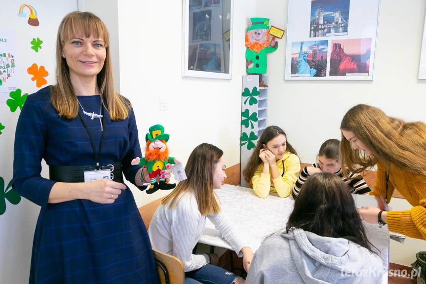 Zmagania z językami obcymi w "Szczepaniku"