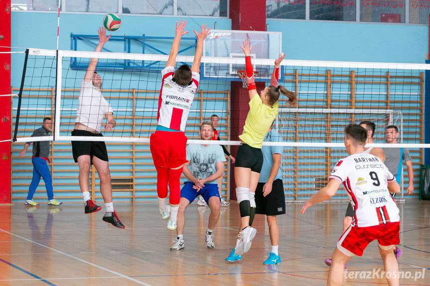 Otwarty Turniej Piłki Siatkowej o Puchar Burmistrza Gminny Jedlicze