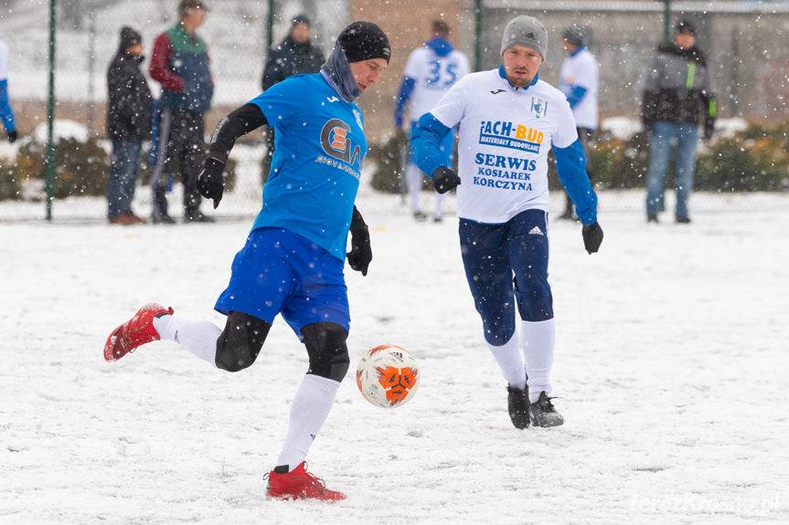 Sylwestrowy mecz Kotwicy Korczyna