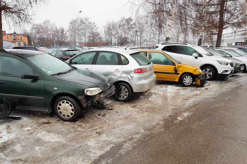 Uszkodził 5 samochodów