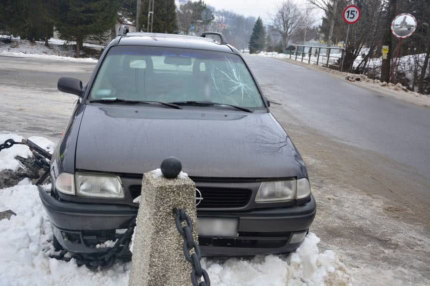 Wypadek w Lubatowej. Pieszy był pijany