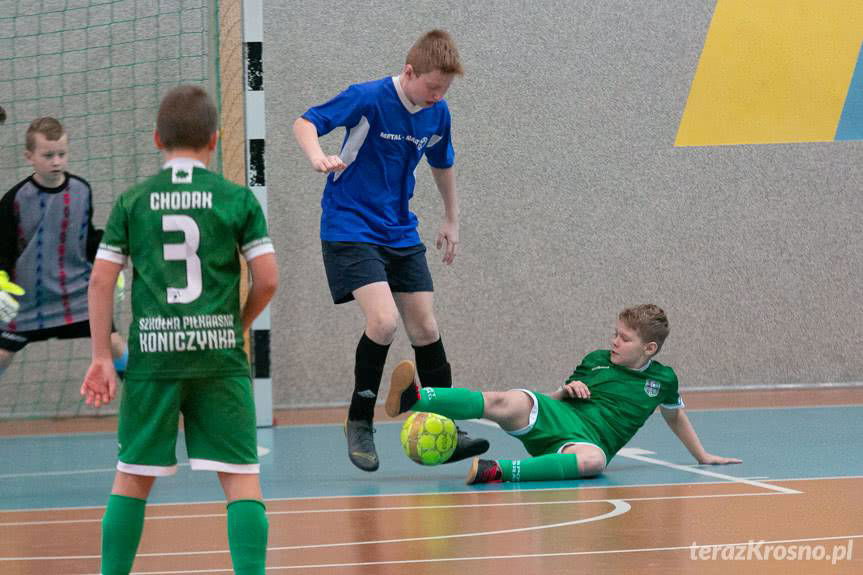 Polonia Kopytowa z pucharem posła Babinetza