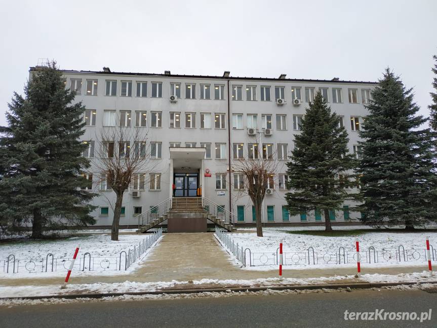 Zarzuty prokuratorskie dla byłej pracownicy Urzędu Skarbowego w Krośnie