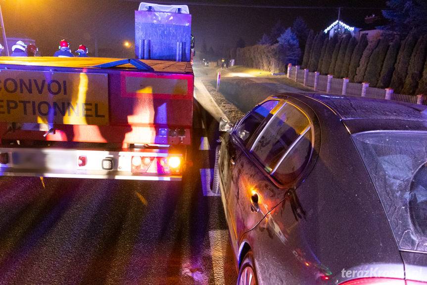 Zderzenie w Rogach osobówek z ciężarówką