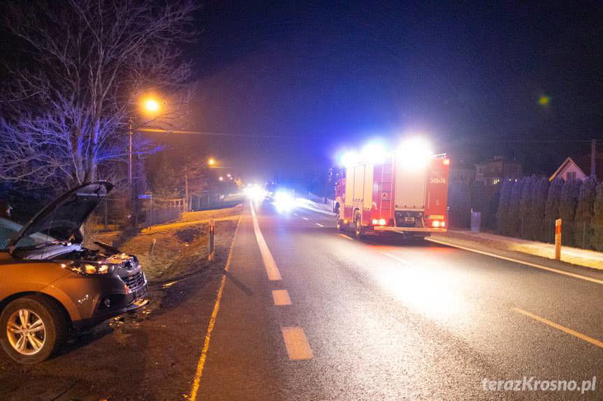 Zderzenie w Rogach osobówek z ciężarówką