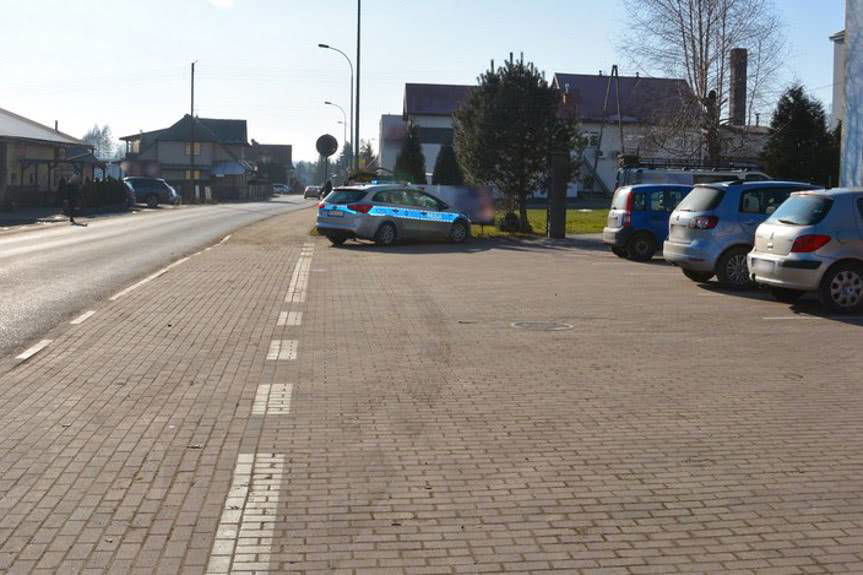 Potrącenie matki z dzieckiem w Korczynie