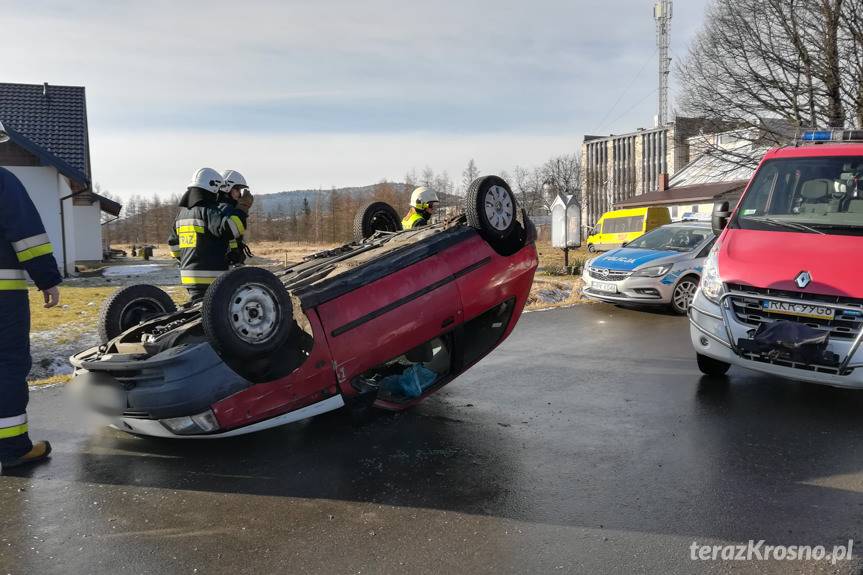 Dachowanie renault w Rymanowie