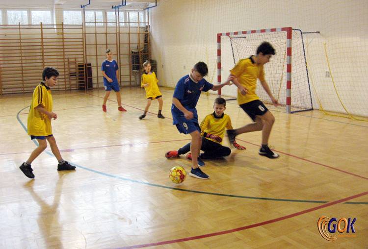 XII Gminny Halowy Turniej Piłki Nożnej o Puchar Ferii