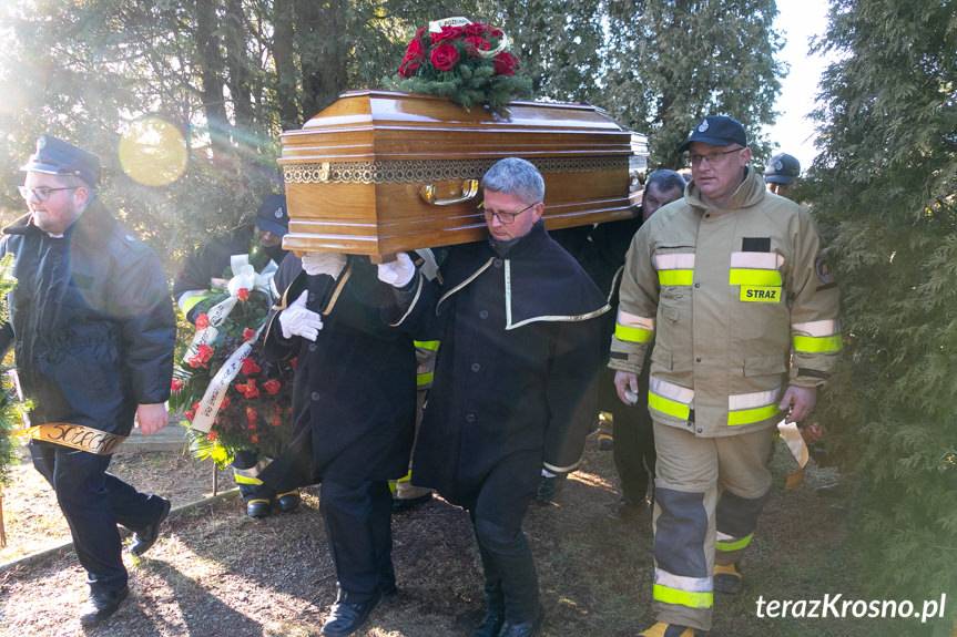 Jan Futyra spoczął w Dobieszynie