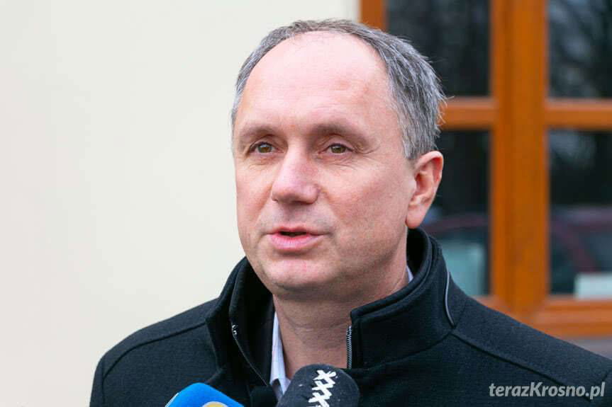 Samorządy walczą o "zagrabione" pieniądze. Znaki zapytania po restrukturyzacji PBS w Sanoku