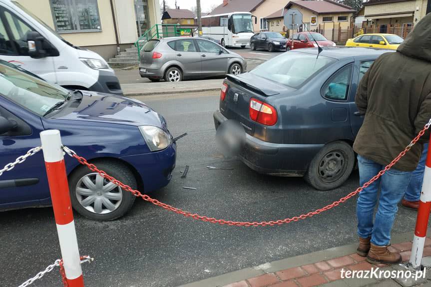 Wypadek w Zręcinie na skrzyżowaniu