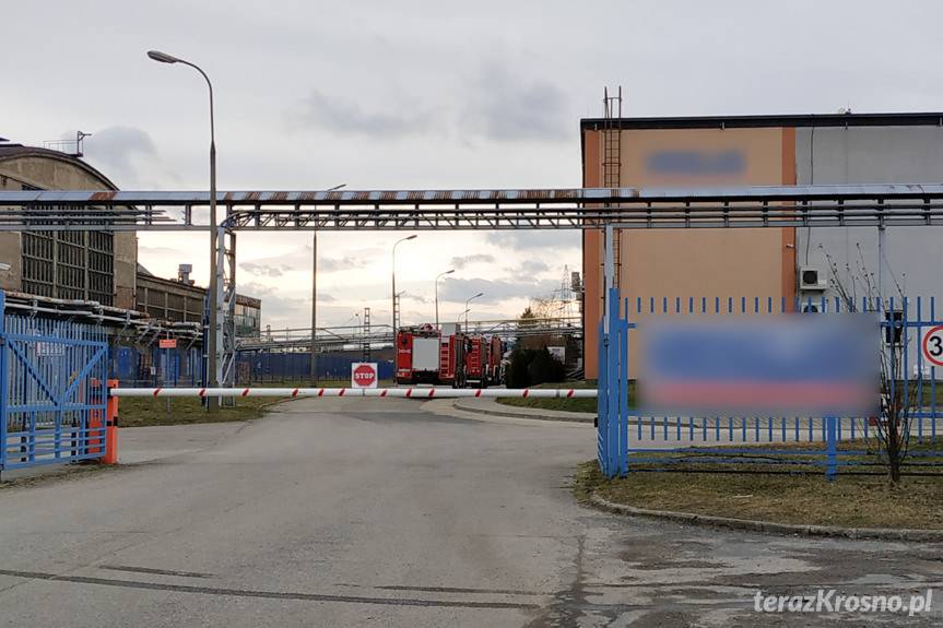 Pożar na terenie zakładu w Krośnie