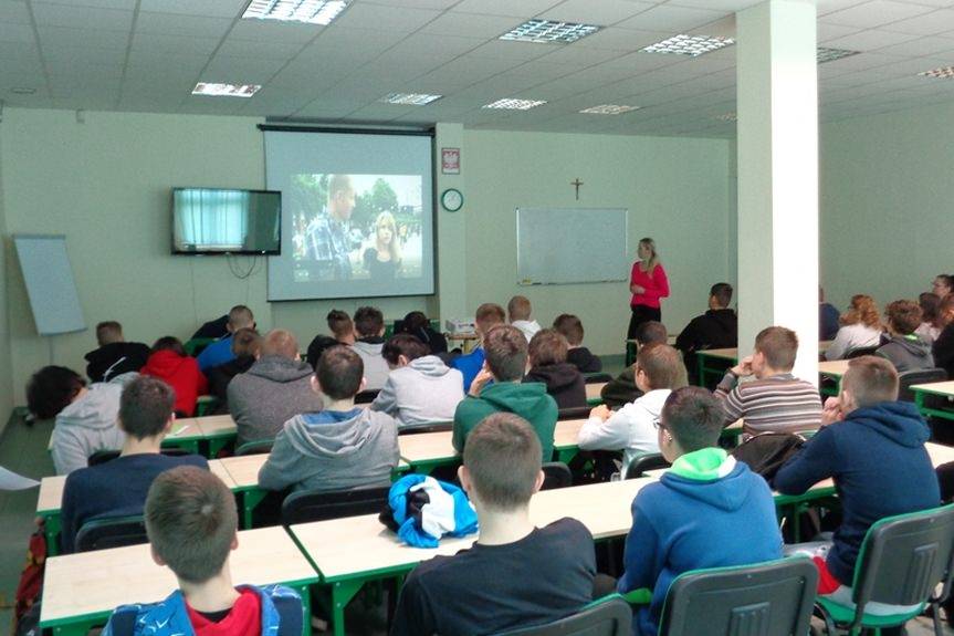 Uczniowie z Krosna i Rymanowa w wojewódzkim etapie olimpiady o ubezpieczeniach