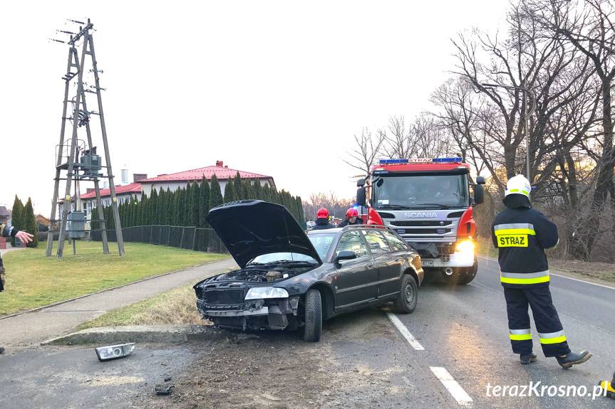 Zjechała z drogi i uderzyła w przepust