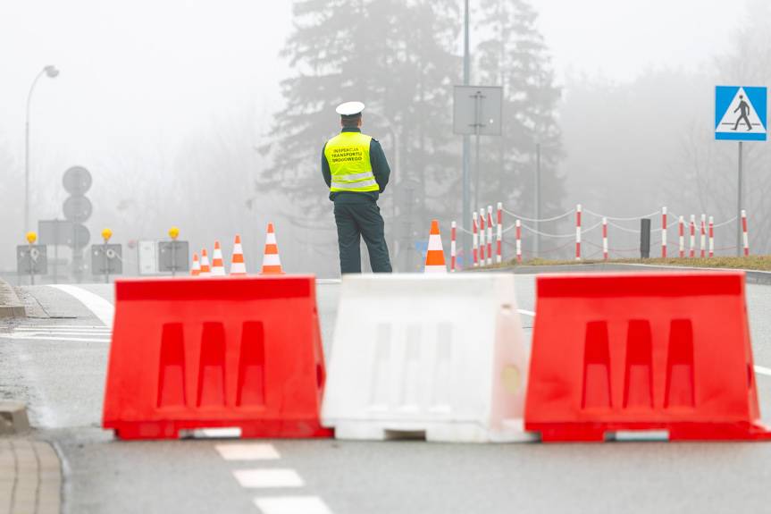 Kontrola podróżnych w Barwinku