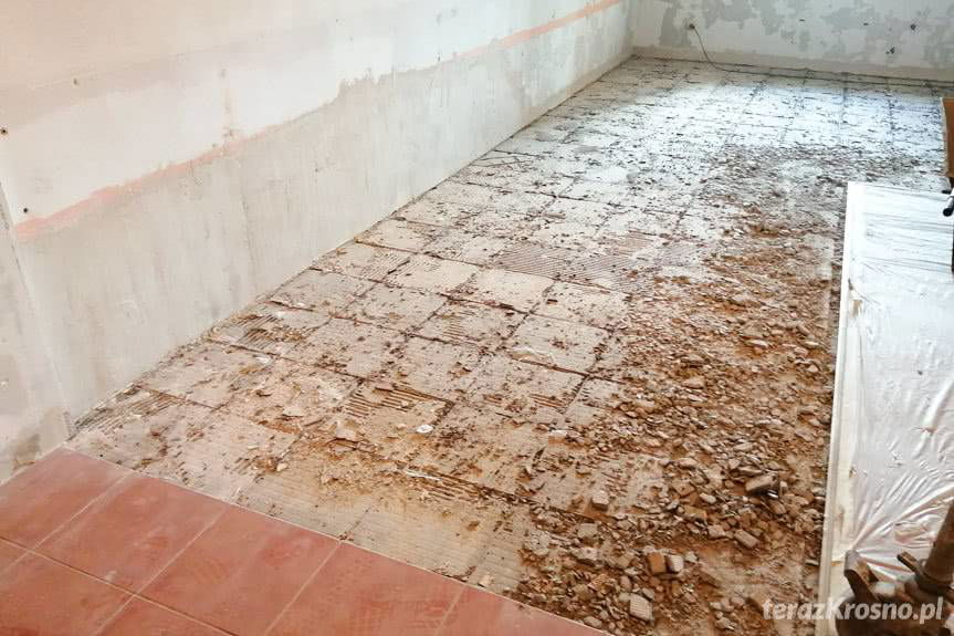 Dom ludowy w Krościenku Wyżnym w remoncie