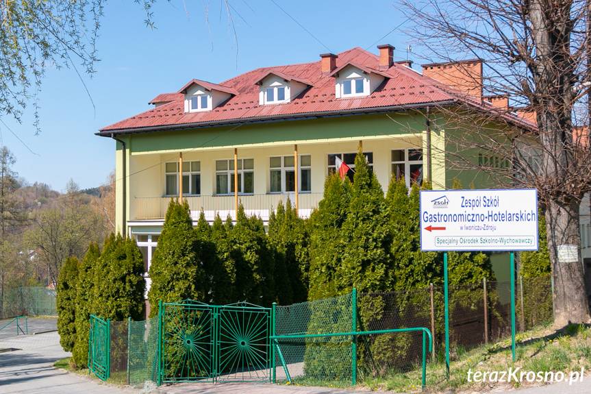 Kiedy powstanie sala gimnastyczna przy "Gastronomiku"?