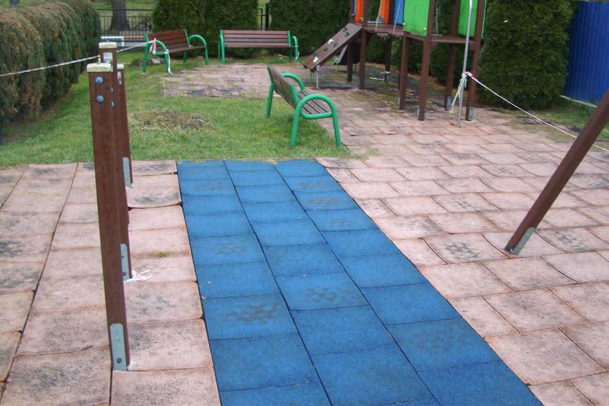Plac zabaw w Żarnowcu w remoncie