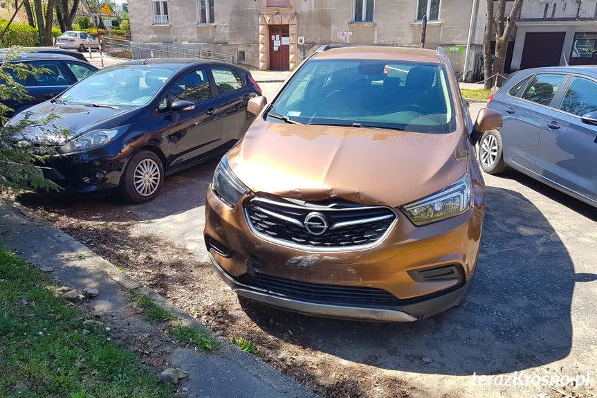 Kolizja na rondzie