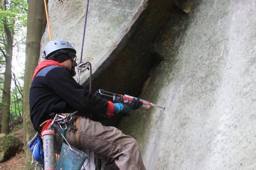 Czarnorzeckie skałki będą bezpieczniejsze