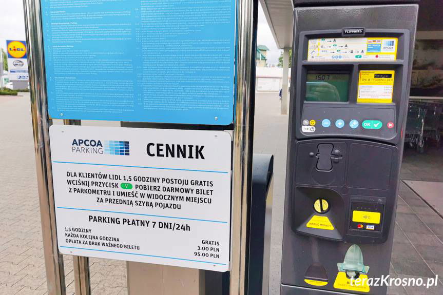 Lidl wprowadził płatny parking